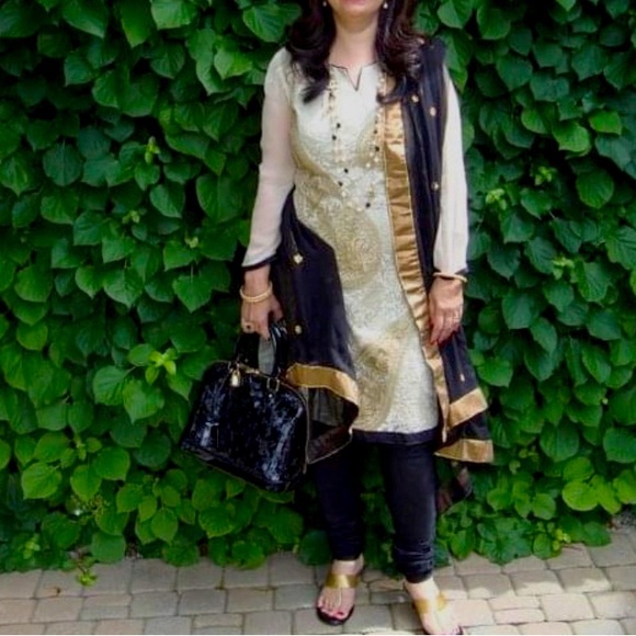 Gold abd Black Indian Kurta and Churidar - Picture 1 of 2